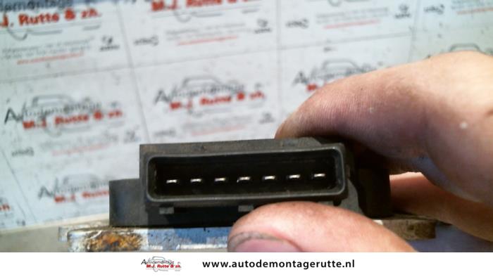 Ignition module from a Lada Samara 1.1 1995