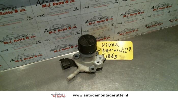 Adblue Pumpe van een Opel Vivaro 1.6 CDTI 95 Euro 6 2017
