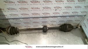 Used Front drive shaft, right Toyota Corolla (E11) 1.3 16V Price on request offered by Autodemontage M.J. Rutte B.V.