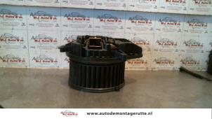 Used Heating and ventilation fan motor Audi A4 (B6) 1.9 TDI 100 Price € 50,00 Margin scheme offered by Autodemontage M.J. Rutte B.V.