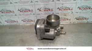 Used Throttle body Renault Megane II (BM/CM) 1.6 16V Price on request offered by Autodemontage M.J. Rutte B.V.
