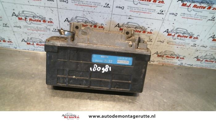 Used Engine management computer Mercedes E diesel (W124) 3.0 300 D Price on request offered by Autodemontage M.J. Rutte B.V.