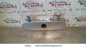 Used Tailgate handle Volkswagen Polo IV (9N1/2/3) 1.2 12V Price on request offered by Autodemontage M.J. Rutte B.V.