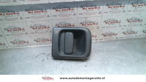 Used Sliding door handle, left Renault Master III (FD/HD) 1.9 dTi Price on request offered by Autodemontage M.J. Rutte B.V.