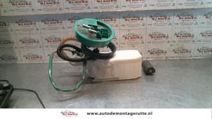 Usagé Pompe d'injection Nissan Primera (P11) 2.0 16V Prix sur demande proposé par Autodemontage M.J. Rutte B.V.
