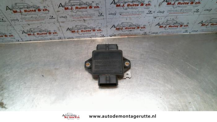 Używane Modul zaplonowy Daihatsu Cuore (L251/271/276) 1.0 12V DVVT Cena € 15,00 Procedura marży oferowane przez Autodemontage M.J. Rutte B.V.