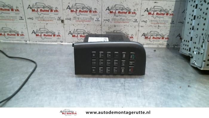 Begagnade Telefonmodul Volvo S80 (TR/TS) 2.9 SE 24V Pris på förfrågan erbjuds av Autodemontage M.J. Rutte B.V.