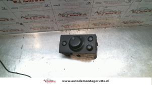 Usados Interruptor de luz Opel Vectra C 1.9 CDTI 120 Precio de solicitud ofrecido por Autodemontage M.J. Rutte B.V.
