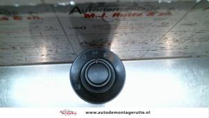 Usagé Commutateur lumière Seat Arosa (6H1) 1.4i Prix sur demande proposé par Autodemontage M.J. Rutte B.V.