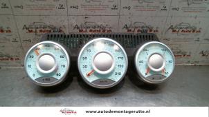 Used Odometer KM Fiat Ulysse (179) 2.0 16V Price on request offered by Autodemontage M.J. Rutte B.V.