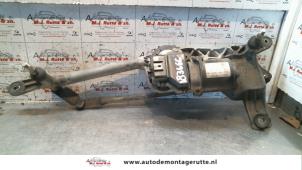Usados Mecanismo y motor de limpiaparabrisas Lancia Musa 1.9 JTD Precio de solicitud ofrecido por Autodemontage M.J. Rutte B.V.