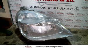 Used Headlight, right Mercedes Vaneo Price on request offered by Autodemontage M.J. Rutte B.V.
