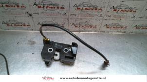 Used Tailgate lock mechanism Ford Fiesta 5 (JD/JH) 1.4 TDCi Price on request offered by Autodemontage M.J. Rutte B.V.