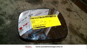 Gebrauchte Spiegelglas links Renault Kangoo Express (FC) 0.5 Elect'road RE Preis auf Anfrage angeboten von Autodemontage M.J. Rutte B.V.