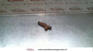 Used Injector (petrol injection) Volvo XC70 (SZ) XC70 2.4 T 20V Price on request offered by Autodemontage M.J. Rutte B.V.