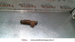 Used Injector (petrol injection) Volvo XC70 (SZ) XC70 2.4 T 20V Price on request offered by Autodemontage M.J. Rutte B.V.