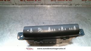 Used Seatbelt feeder left Nissan Qashqai (J10) 1.5 dCi Price on request offered by Autodemontage M.J. Rutte B.V.