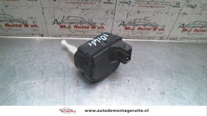 Used Headlight motor Audi A8 (D2) 3.7 32V Price on request offered by Autodemontage M.J. Rutte B.V.