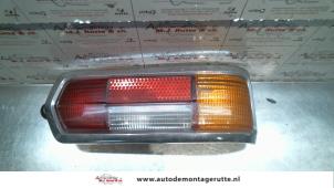 Używane Tylne swiatlo pozycyjne prawe Mercedes 420SL Cena na żądanie oferowane przez Autodemontage M.J. Rutte B.V.