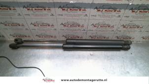 Used Set of tailgate gas struts Volkswagen Golf V (1K1) 1.6 Price on request offered by Autodemontage M.J. Rutte B.V.