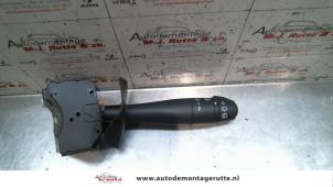 Used Wiper switch Renault Clio II (BB/CB) 1.2 16V Price on request offered by Autodemontage M.J. Rutte B.V.
