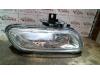 Fog light, front right from a Peugeot 406 2000