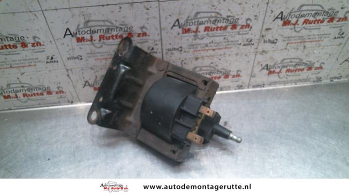 Gebrauchte Zündspule Opel Kadett E (33/34/43/44) 1.3 N,L,LS,GL,GLS Preis auf Anfrage angeboten von Autodemontage M.J. Rutte B.V.