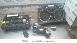 Used Set of cylinder locks (complete) Opel Astra H SW (L35) 1.9 CDTi 100 Price on request offered by Autodemontage M.J. Rutte B.V.