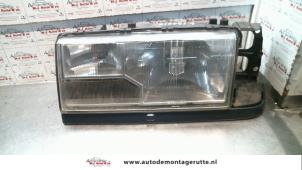 Used Headlight, left Volvo 940 II 2.3i (LPT) Polar Price on request offered by Autodemontage M.J. Rutte B.V.
