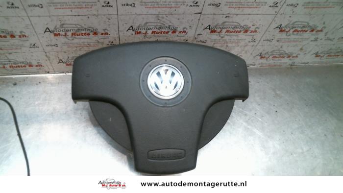 Left airbag (steering wheel) from a Volkswagen Fox (5Z) 1.2 2007