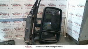 Gebrauchte Außenspiegel rechts Renault Master III (FD/HD) 1.9 dTi Preis auf Anfrage angeboten von Autodemontage M.J. Rutte B.V.