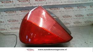 Gebrauchte Rücklicht links Lancia Lybra 2.0 20V Preis auf Anfrage angeboten von Autodemontage M.J. Rutte B.V.