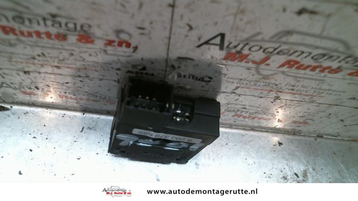 AIH headlight switch from a Renault Modus/Grand Modus (JP) 1.4 16V 2004