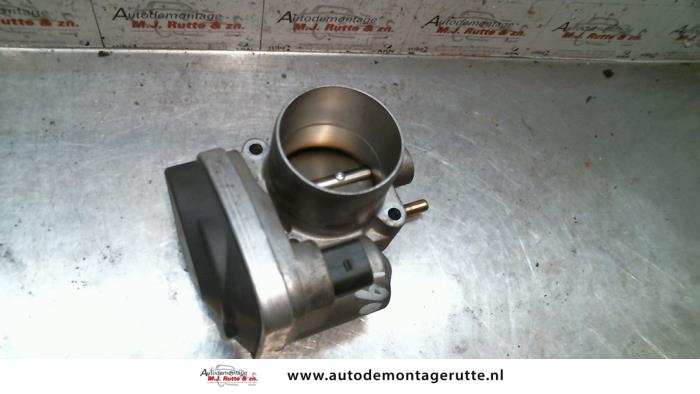 Gebrauchte Drosselklappengehäuse Renault Modus/Grand Modus (JP) 1.4 16V Preis auf Anfrage angeboten von Autodemontage M.J. Rutte B.V.