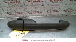 Used Sliding door handle, left Mercedes Vaneo (W414) 1.7 CDI 16V Price on request offered by Autodemontage M.J. Rutte B.V.