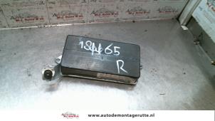 Used Front door airbag 4-door, right Mercedes Vaneo (W414) 1.7 CDI 16V Price on request offered by Autodemontage M.J. Rutte B.V.