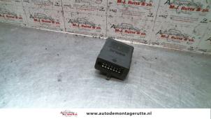 Used Comfort Module Mercedes Vaneo (W414) 1.7 CDI 16V Price on request offered by Autodemontage M.J. Rutte B.V.