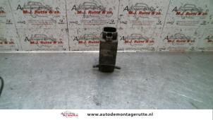 Used Windscreen washer pump Toyota Yaris (P1) 1.5 T Sport 16V VVT-i Price on request offered by Autodemontage M.J. Rutte B.V.