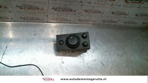 Usados Interruptor de luz Opel Vectra C Caravan 2.0 DTI 16V Precio de solicitud ofrecido por Autodemontage M.J. Rutte B.V.