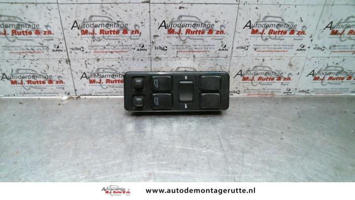 Usados Interruptor combinado de ventanillas Volvo 460 1.8i DL/GL Precio de solicitud ofrecido por Autodemontage M.J. Rutte B.V.