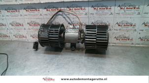 Usados Motor de ventilador de calefactor Skoda Felicia (6U1) 1.6 Precio de solicitud ofrecido por Autodemontage M.J. Rutte B.V.