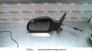 Used Wing mirror, left Citroen Saxo 1.4i VTR,VTS Price on request offered by Autodemontage M.J. Rutte B.V.