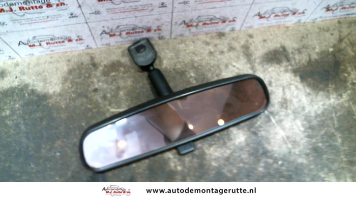 Rear view mirror from a Mazda 6 Sport (GG14) 2.0i 16V 2003