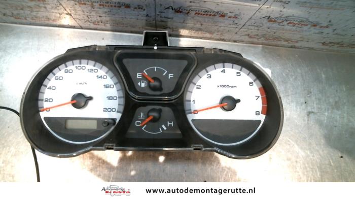 Używane Licznik kilometrów KM Subaru G3X Justy 1.3 16V AWD Cena na żądanie oferowane przez Autodemontage M.J. Rutte B.V.