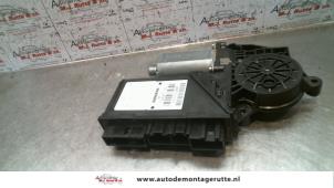 Używane Silnik szyby drzwiowej Audi A2 (8Z0) 1.4 TDI Cena na żądanie oferowane przez Autodemontage M.J. Rutte B.V.