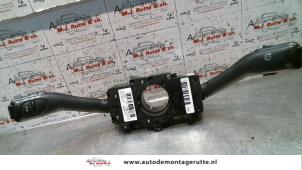 Używane Przelacznik Combi kolumny kierownicy Audi A2 (8Z0) 1.4 TDI Cena na żądanie oferowane przez Autodemontage M.J. Rutte B.V.