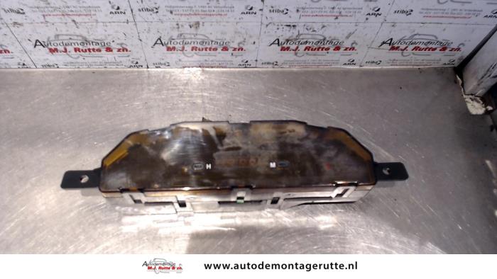 Begagnade Klocka Chevrolet Kalos (SF69) 1.4 Pris på förfrågan erbjuds av Autodemontage M.J. Rutte B.V.