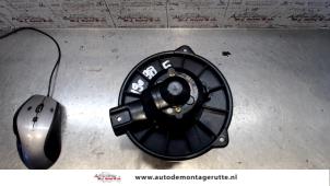 Used Heating and ventilation fan motor Toyota Yaris (P1) 1.3 16V VVT-i Price on request offered by Autodemontage M.J. Rutte B.V.