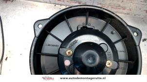 Usados Motor de ventilador de calefactor Honda Logo (GA33) 1.3 Precio de solicitud ofrecido por Autodemontage M.J. Rutte B.V.