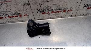 Used Mapping sensor (intake manifold) Hyundai i20 1.4i 16V Price on request offered by Autodemontage M.J. Rutte B.V.